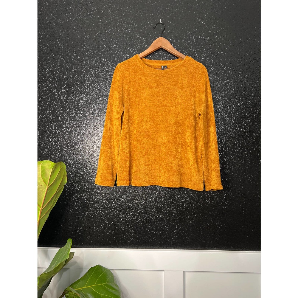 Vero Moda long sleeve woven top size medium